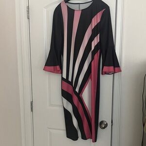 Elegant Black and Pink Women's Dress brand new.